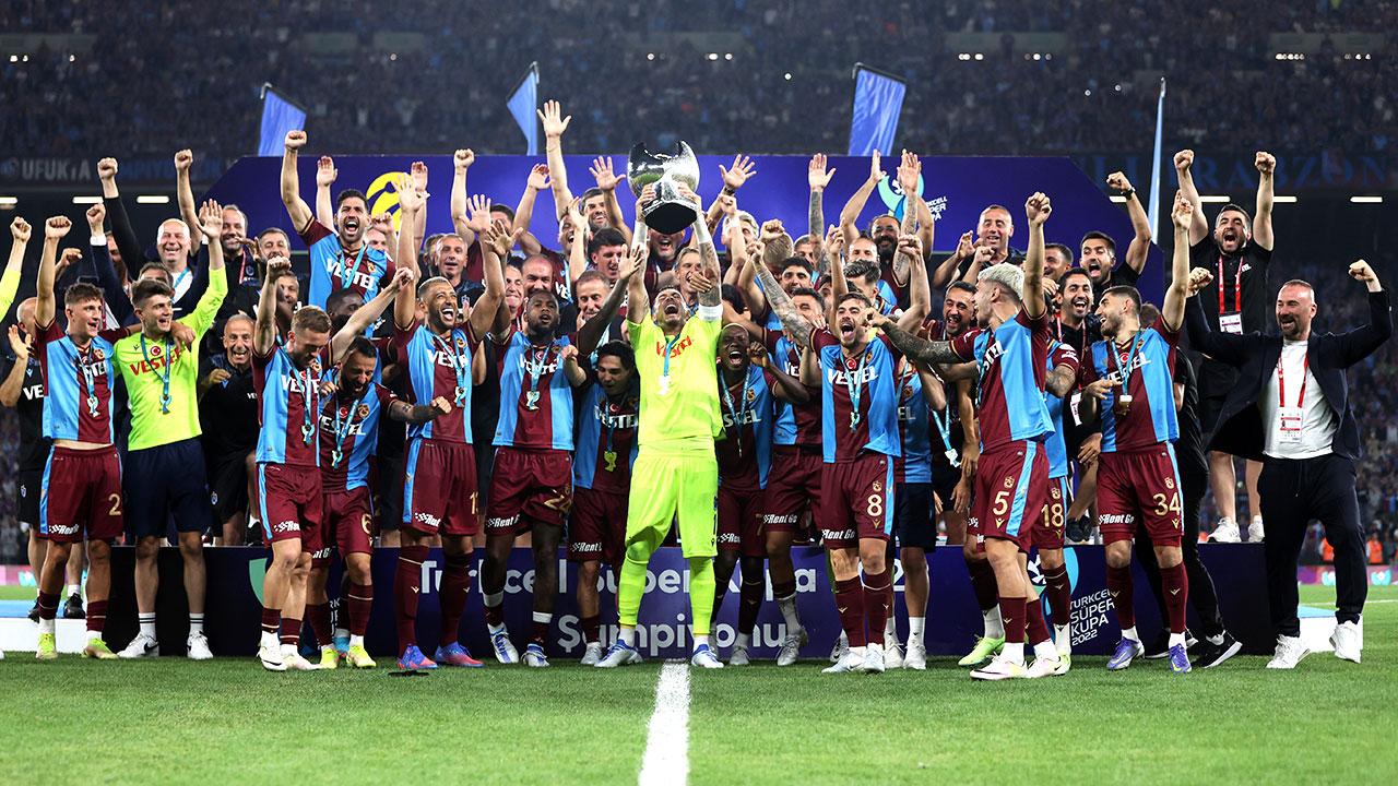 iki dünya savaşı bir dünya kupası İki Dünya Savaşı Bir Dünya Kupası: Tarihi Olayların İçinde Hayat, Futbol ve Değişen Dünya (2025 Güncellemesi) görsel