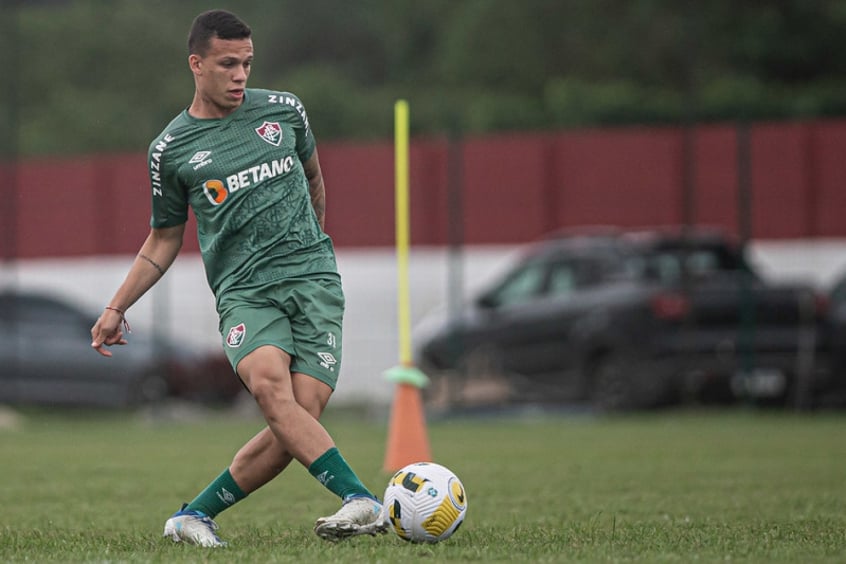 internacional - fluminense Internacional - Fluminense 2025: Brezilya Futbolunun Yükselen Rekabeti görsel