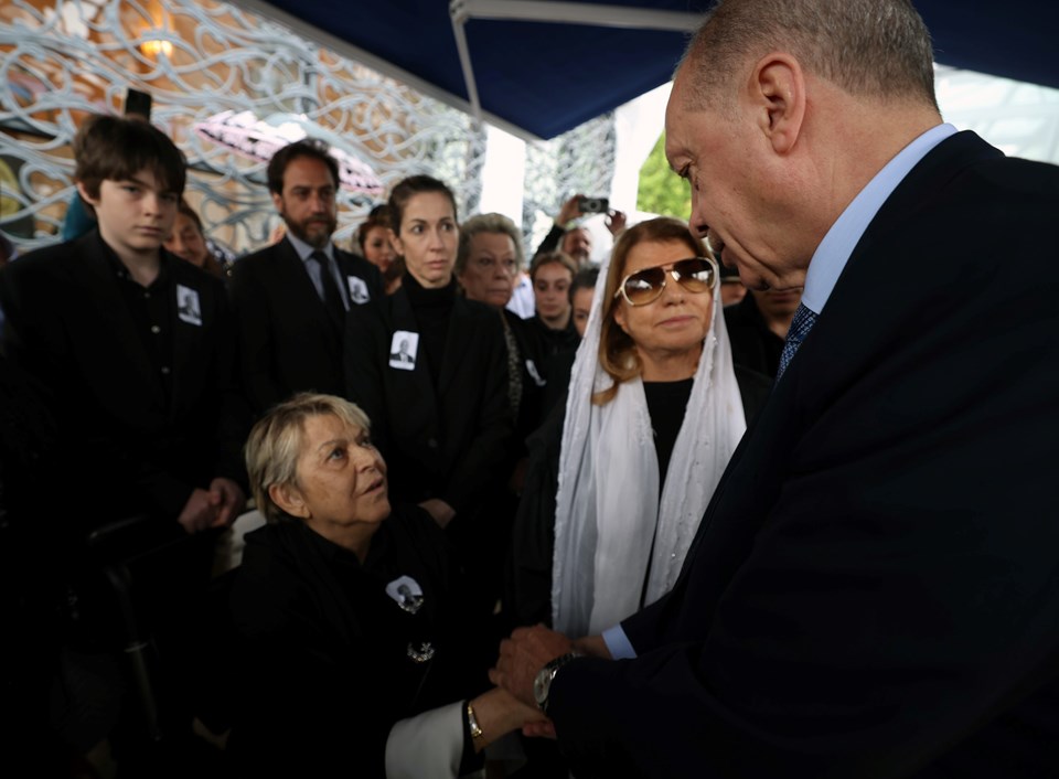 mehmet barlas 2025’te Mehmet Barlas: Medya Dünyasının Duayeni ve Mirası görsel