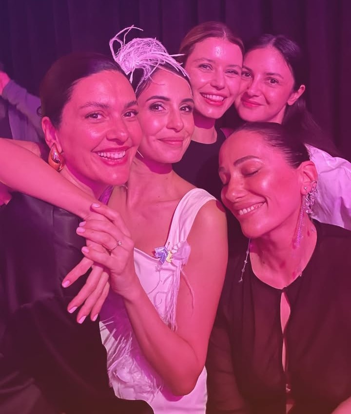 pınar altuğ görsel